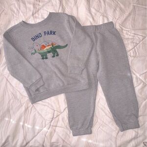 4/$20 Garanimals Gray Sweatshirt Set‎